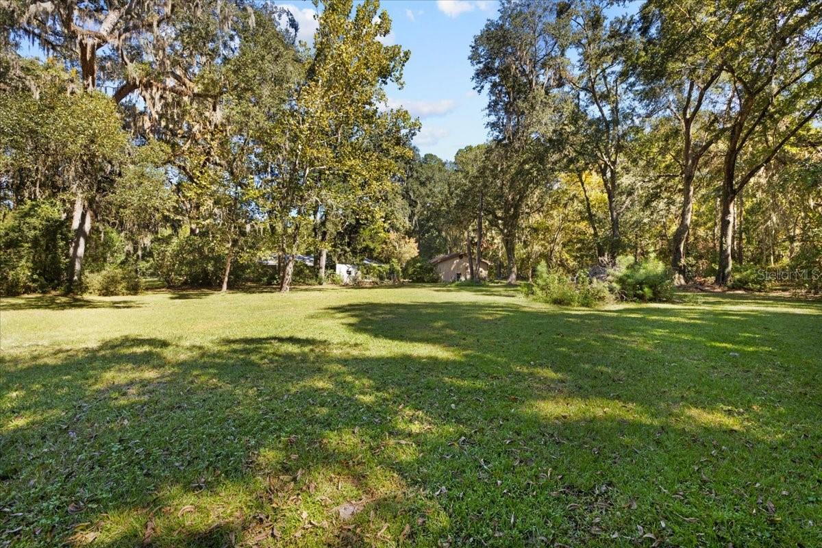 2104 SE COUNTY ROAD 252, LAKE CITY, FL, 32025