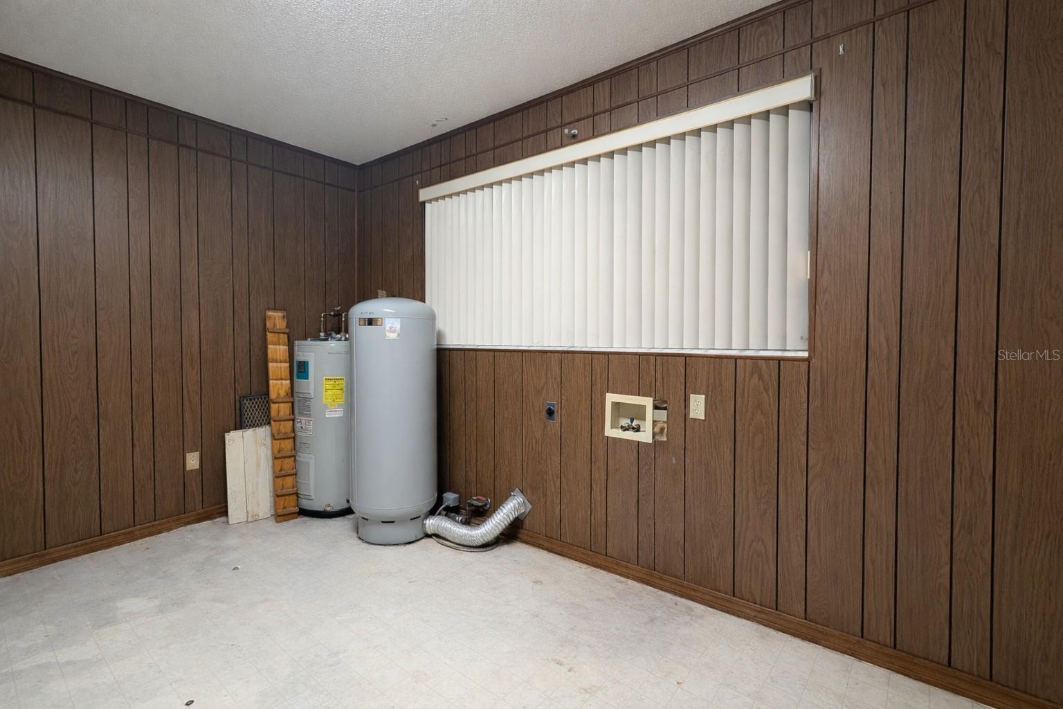 2104 SE COUNTY ROAD 252, LAKE CITY, FL, 32025