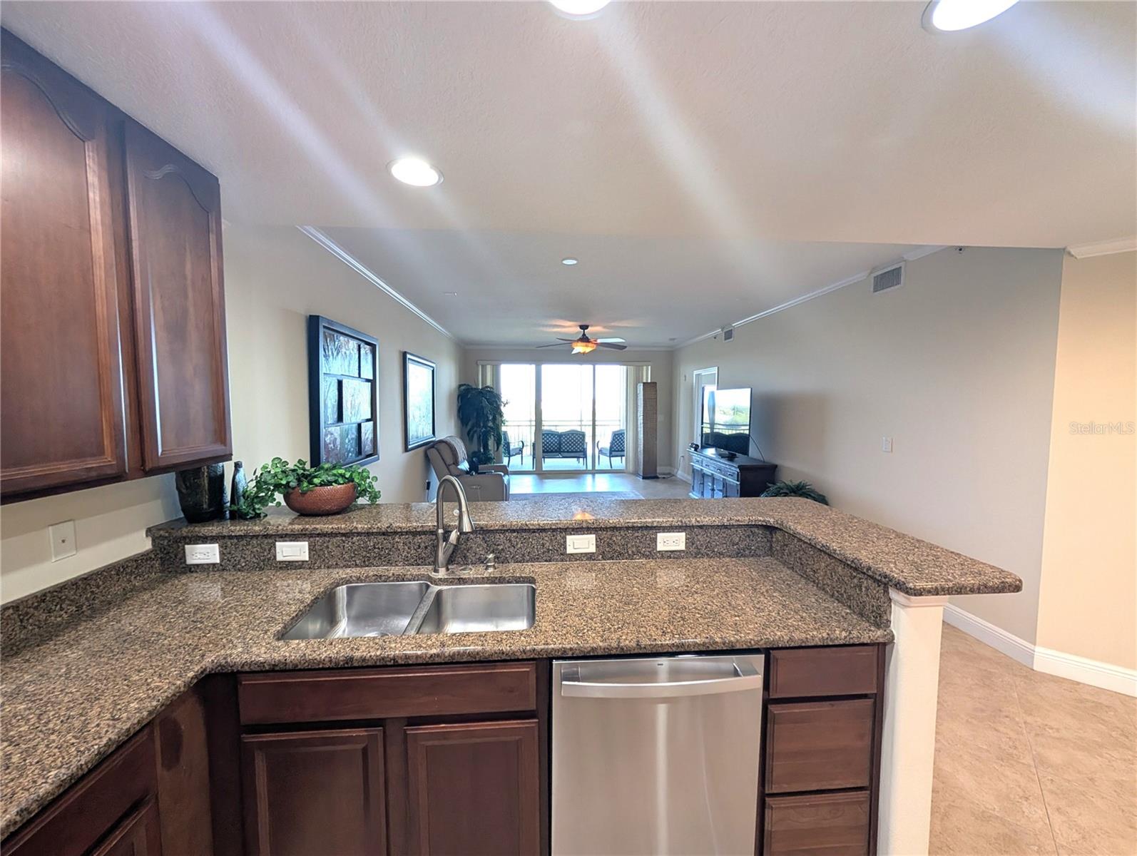 7070 KEY HAVEN RD #602, SEMINOLE, FL, 33777