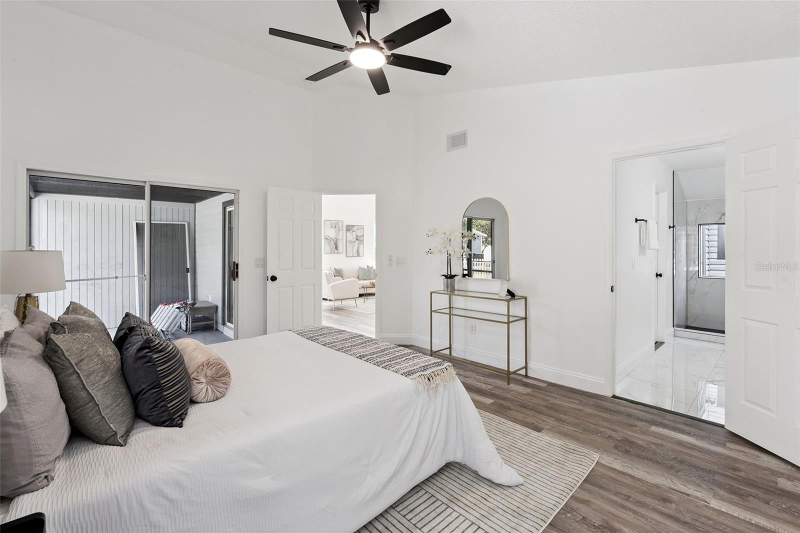 125 MEADOW BLVD, SANFORD, FL, 32771