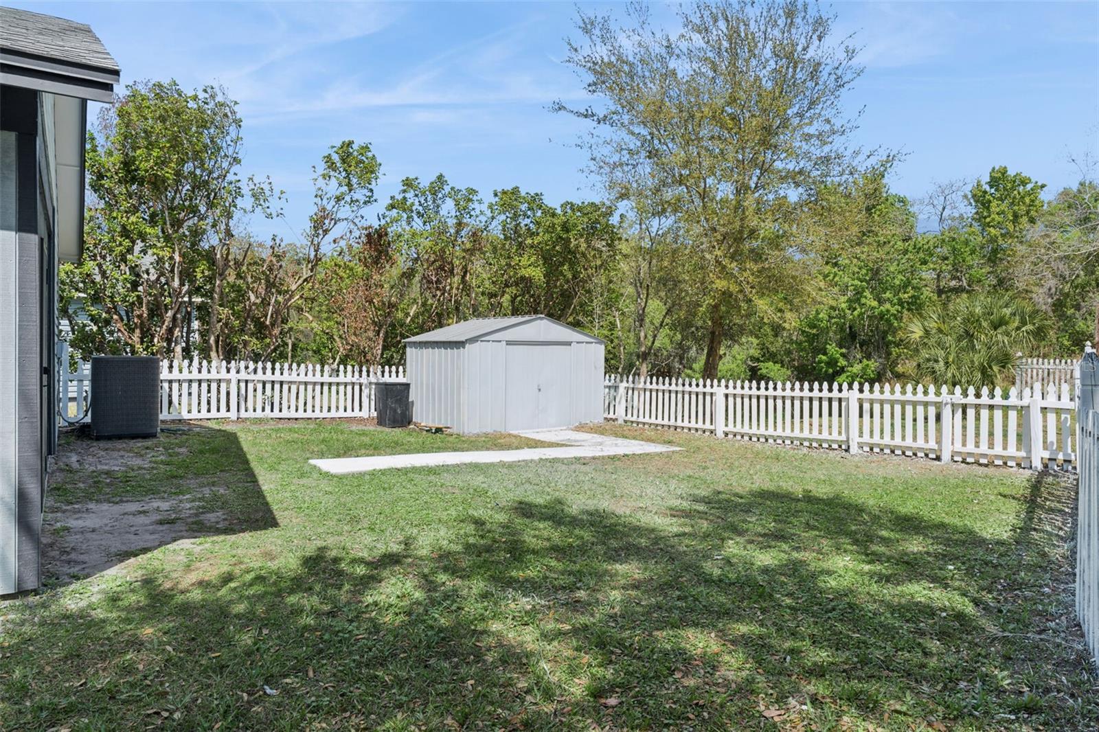 125 MEADOW BLVD, SANFORD, FL, 32771