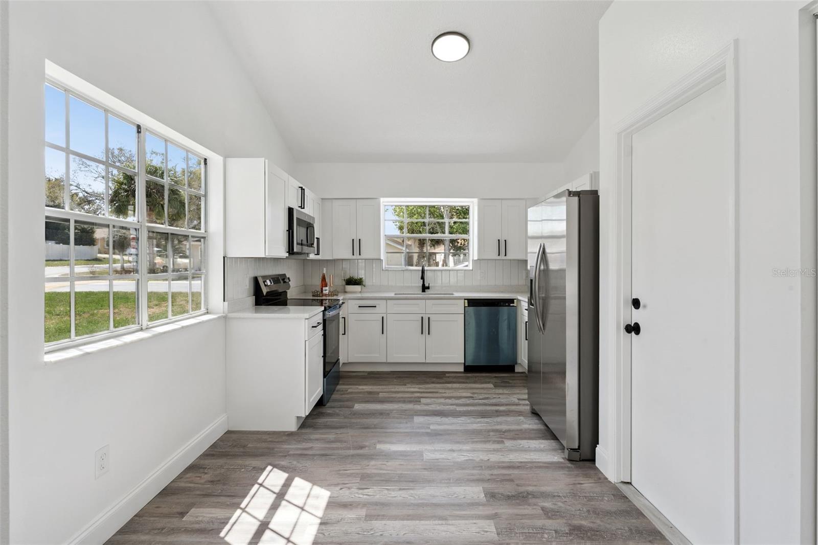 125 MEADOW BLVD, SANFORD, FL, 32771
