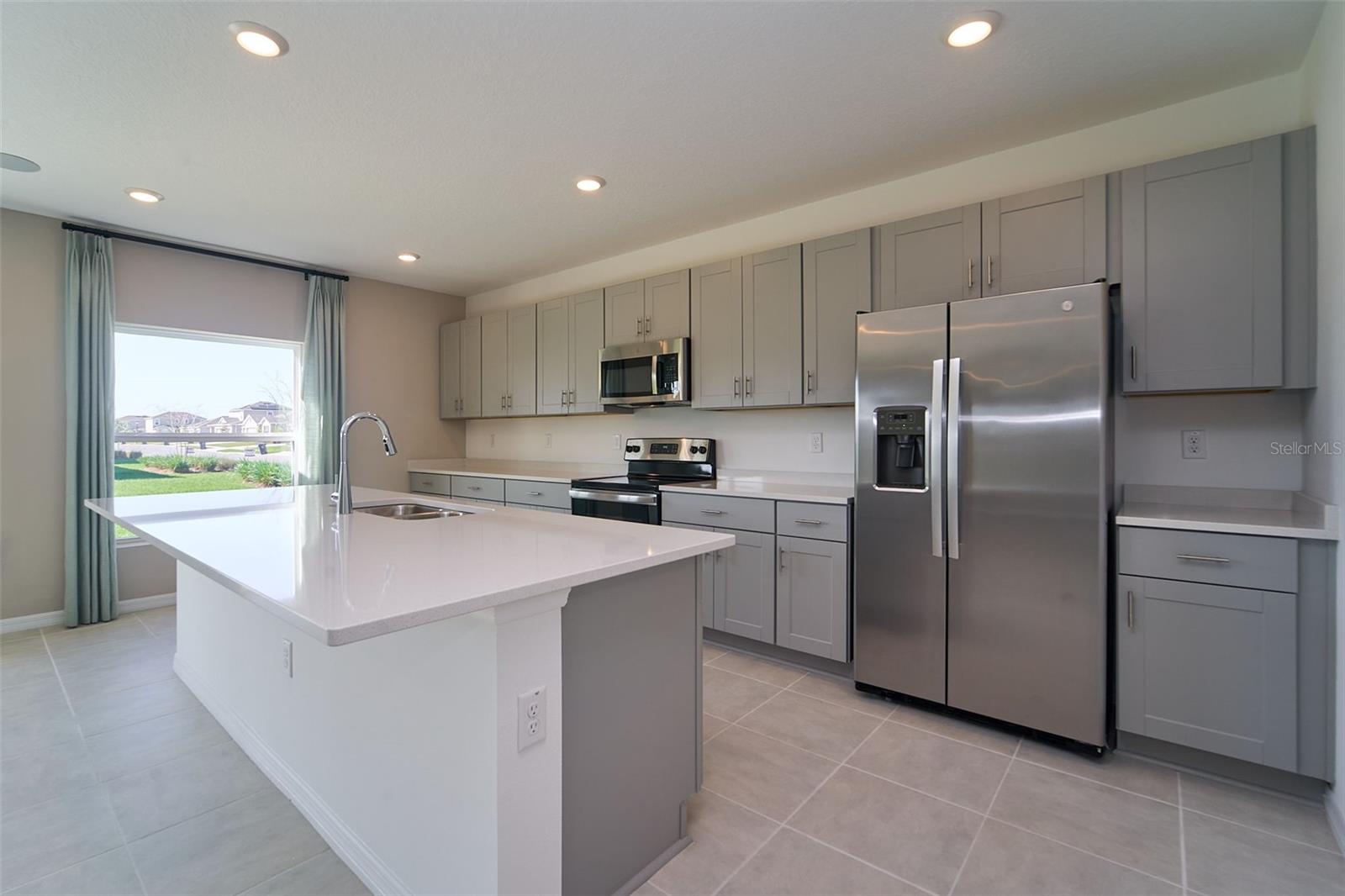 2575 DRIFTWOOD ST, AUBURNDALE, FL, 33823