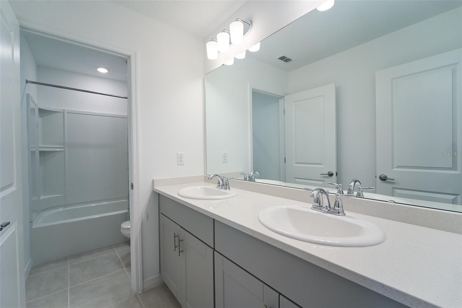 2575 DRIFTWOOD ST, AUBURNDALE, FL, 33823