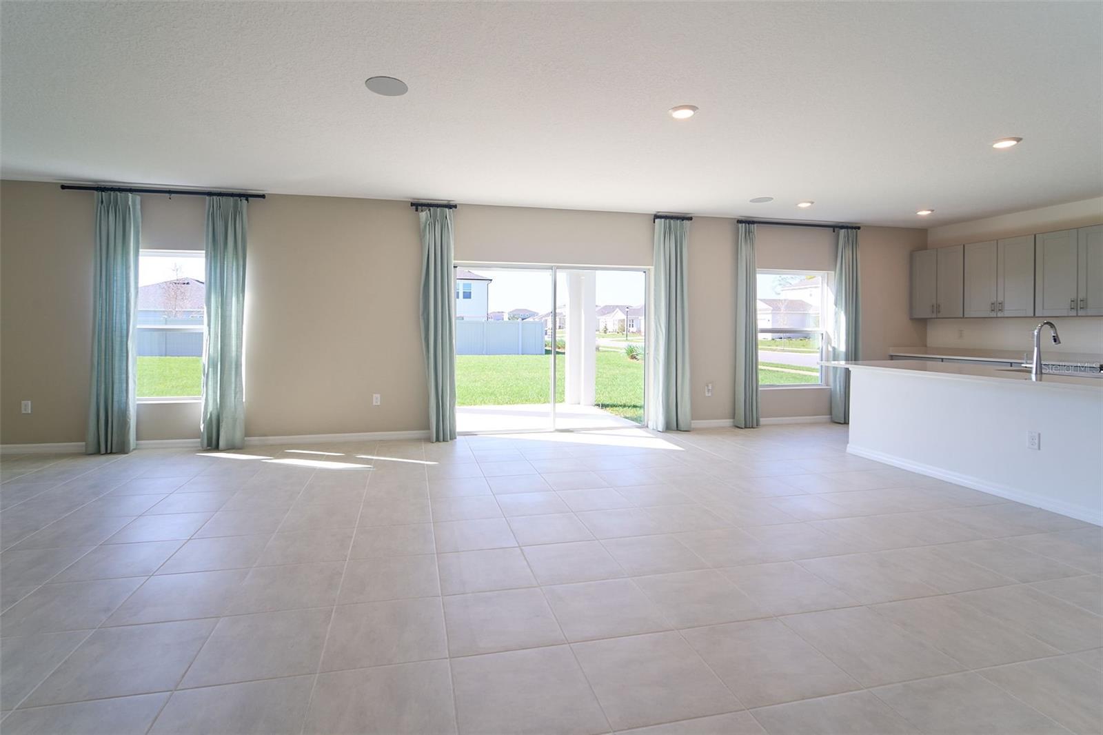 2575 DRIFTWOOD ST, AUBURNDALE, FL, 33823