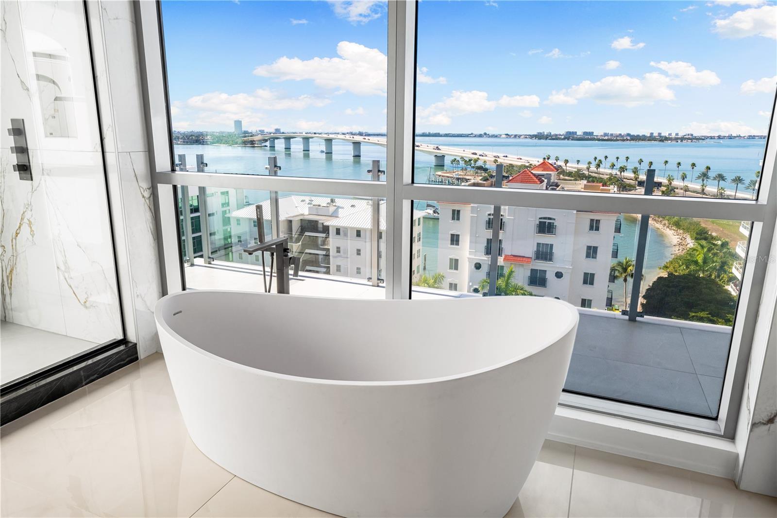 111 GOLDEN GATE #801PH, SARASOTA, FL, 34236