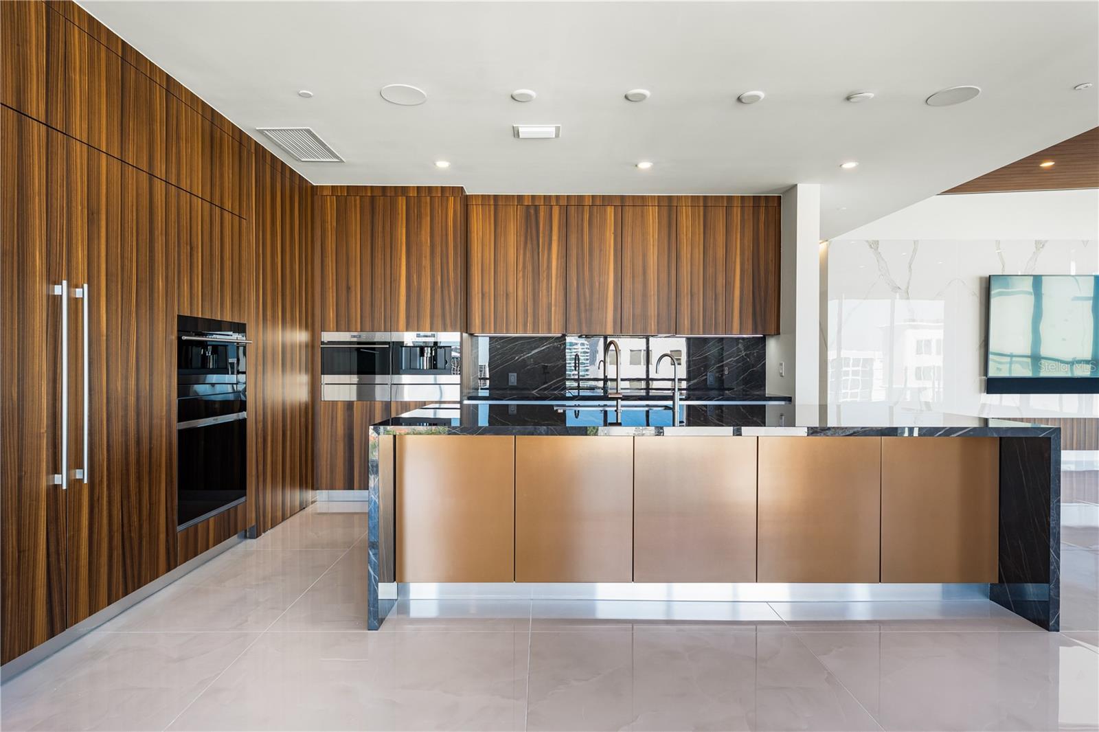 111 GOLDEN GATE #801PH, SARASOTA, FL, 34236