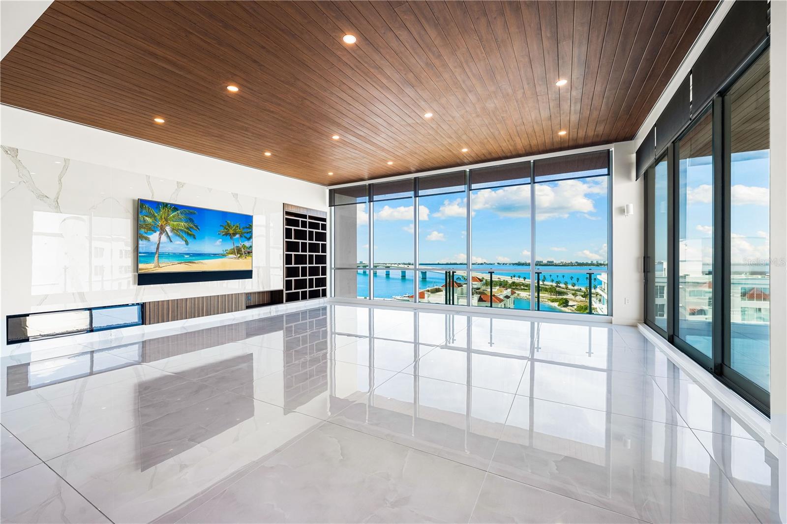 111 GOLDEN GATE #801PH, SARASOTA, FL, 34236