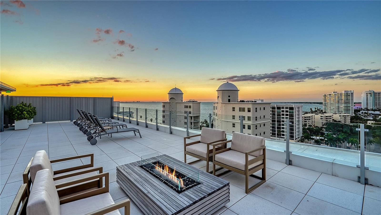 111 GOLDEN GATE #801PH, SARASOTA, FL, 34236