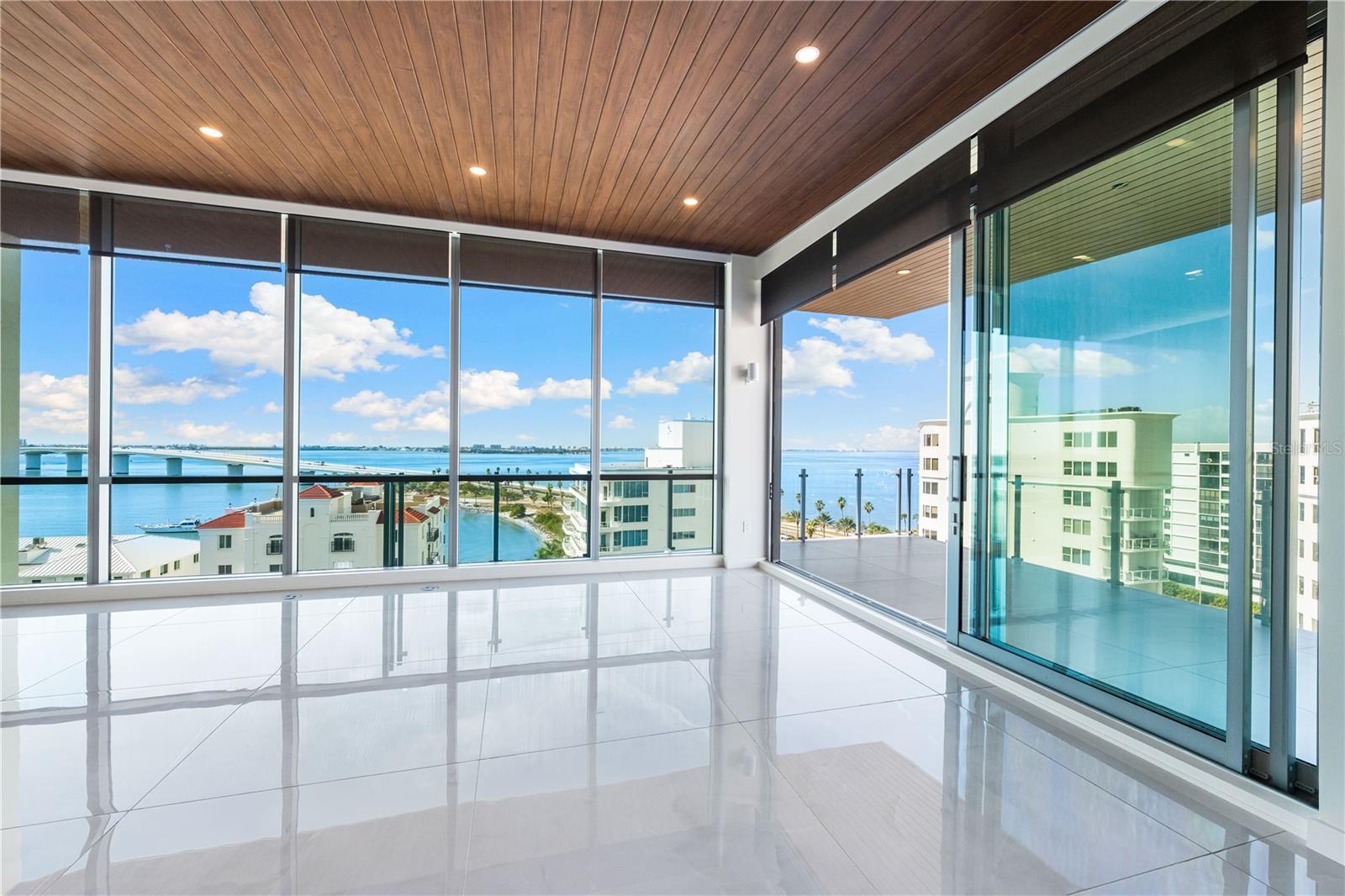 111 GOLDEN GATE #801PH, SARASOTA, FL, 34236