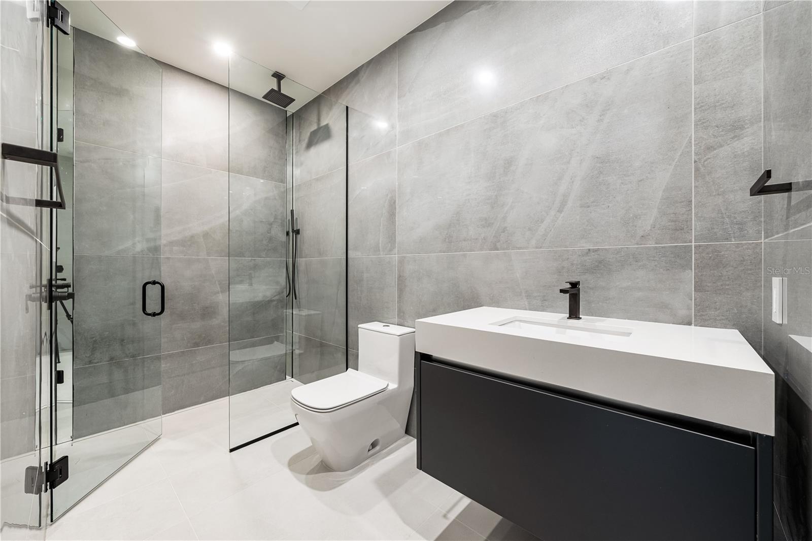 111 GOLDEN GATE #801PH, SARASOTA, FL, 34236