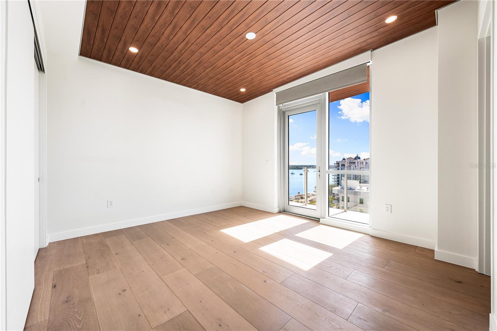 111 GOLDEN GATE #801PH, SARASOTA, FL, 34236