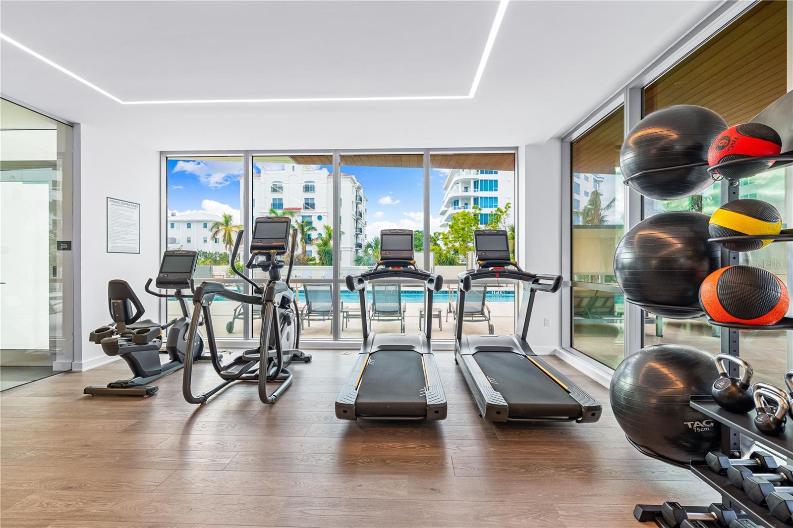 111 GOLDEN GATE #801PH, SARASOTA, FL, 34236