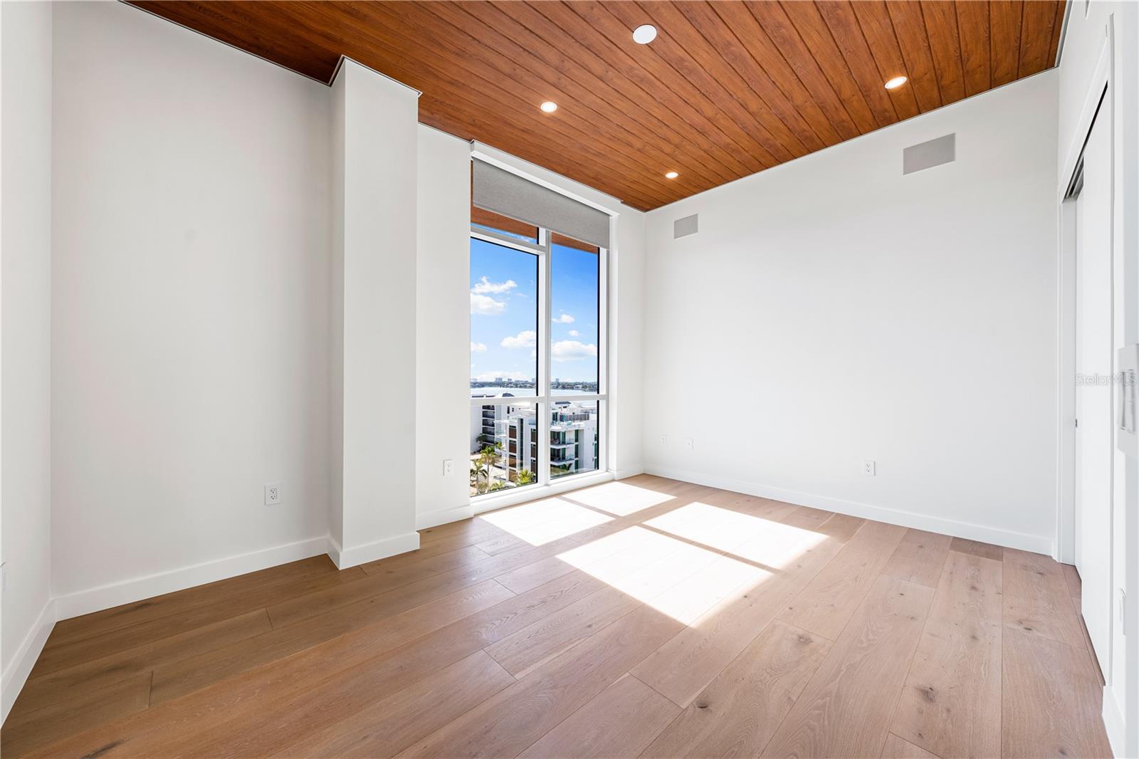 111 GOLDEN GATE #801PH, SARASOTA, FL, 34236