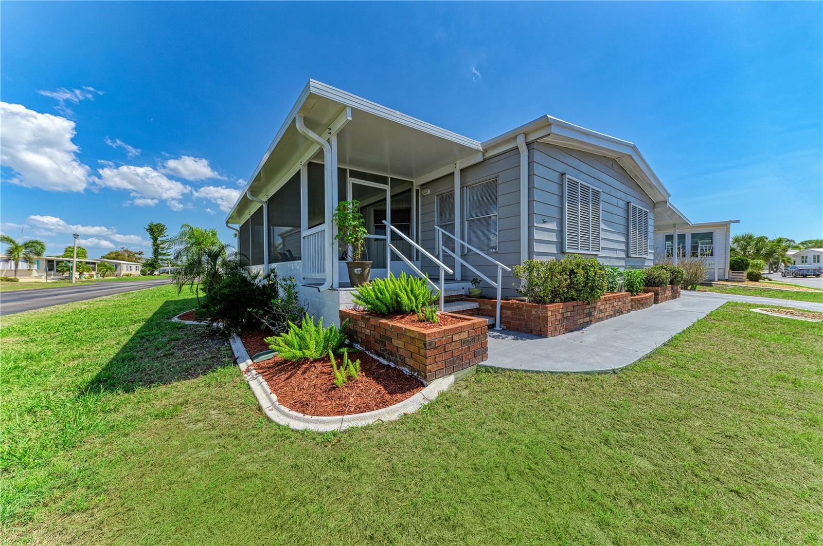 2 S FLORA VISTA ST, ENGLEWOOD, FL, 34223