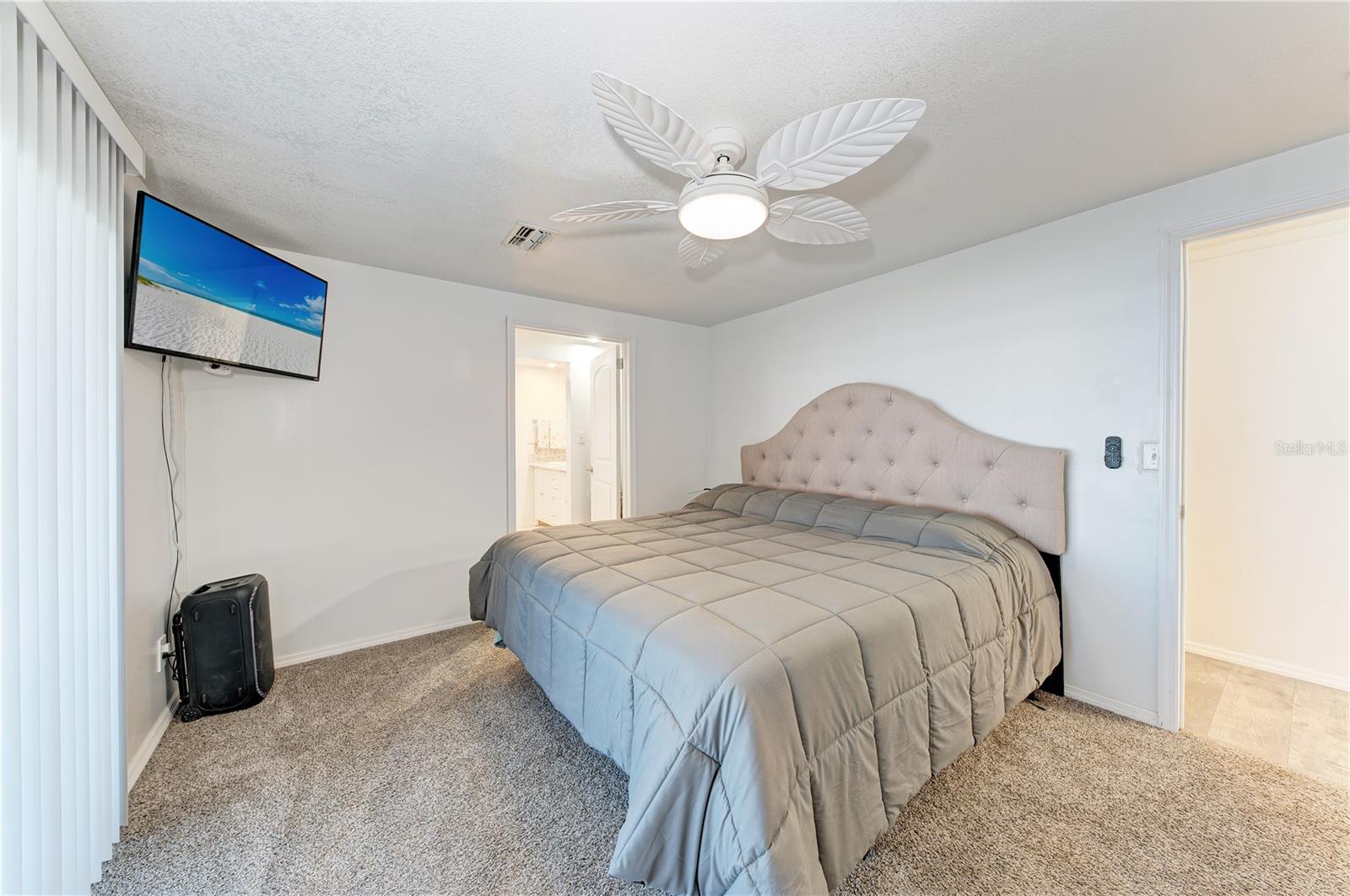 2 S FLORA VISTA ST, ENGLEWOOD, FL, 34223