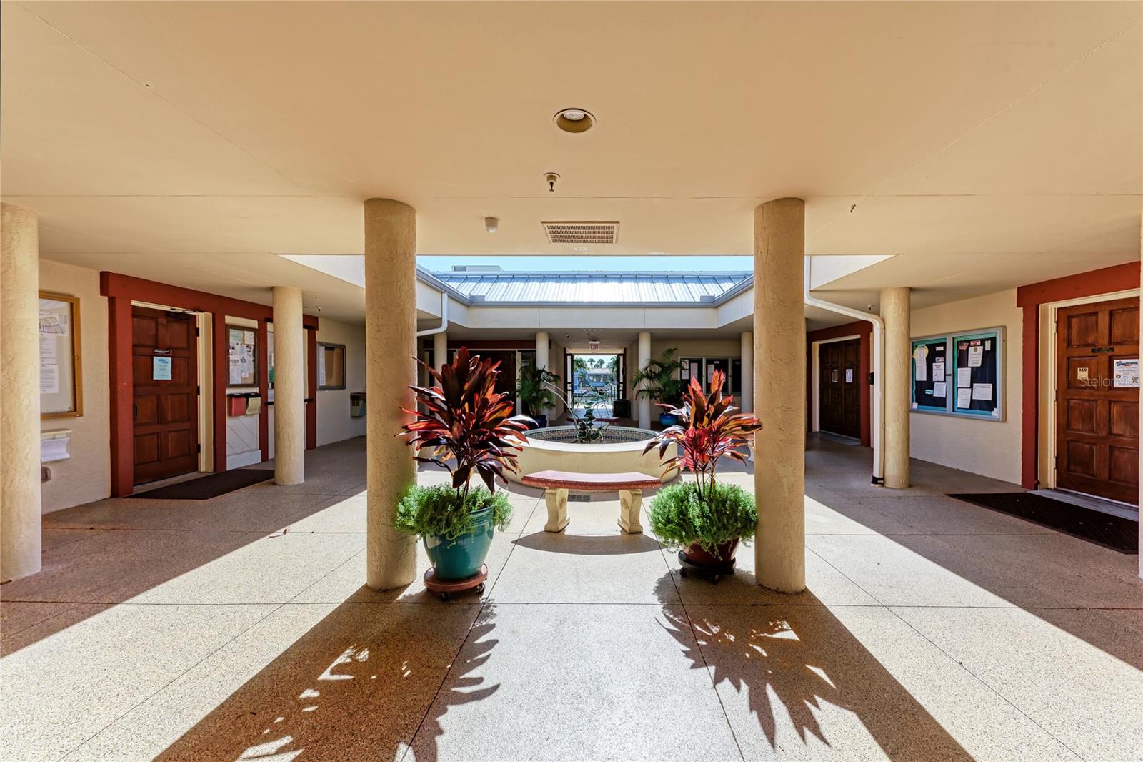 2 S FLORA VISTA ST, ENGLEWOOD, FL, 34223