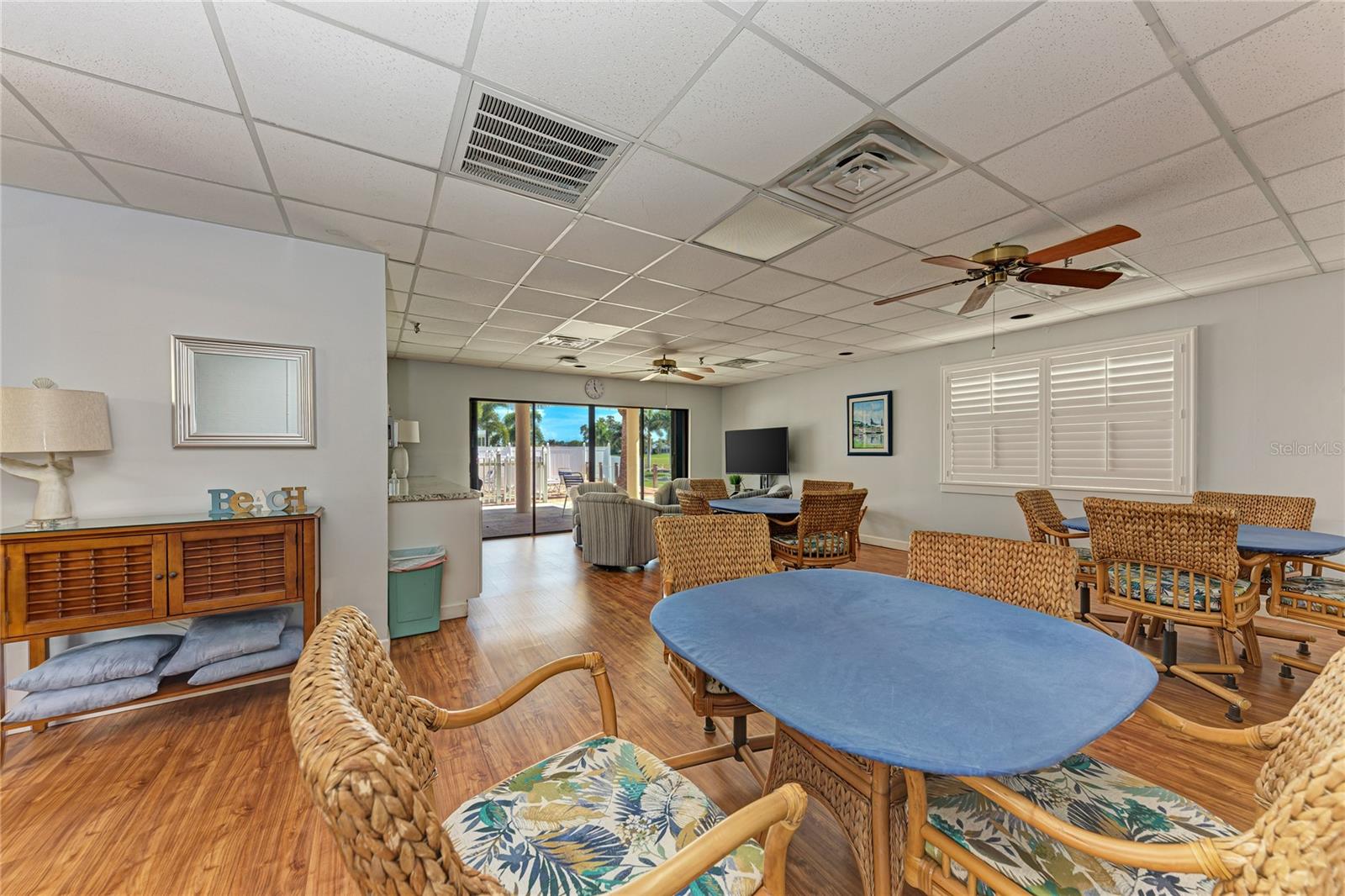 2 S FLORA VISTA ST, ENGLEWOOD, FL, 34223