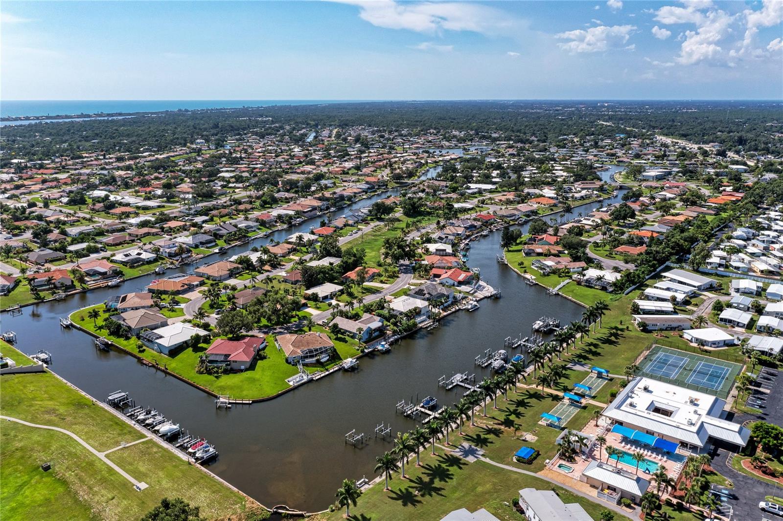 2 S FLORA VISTA ST, ENGLEWOOD, FL, 34223