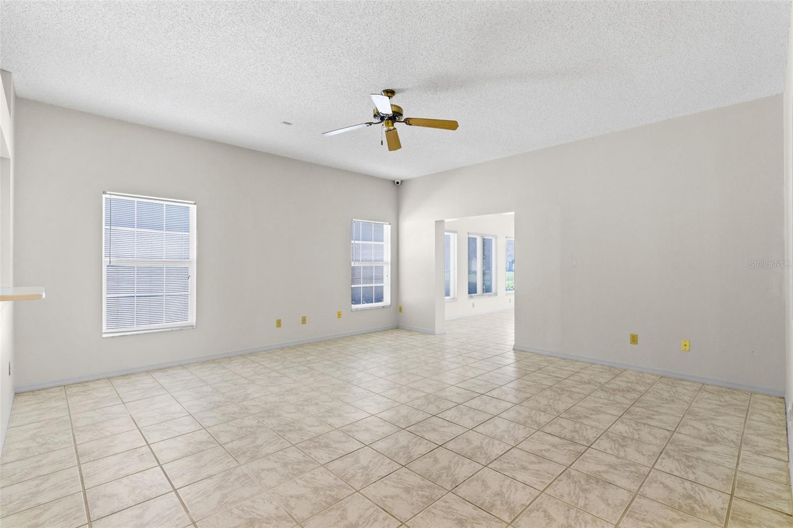 5884 PARKVIEW POINT DR, ORLANDO, FL, 32821
