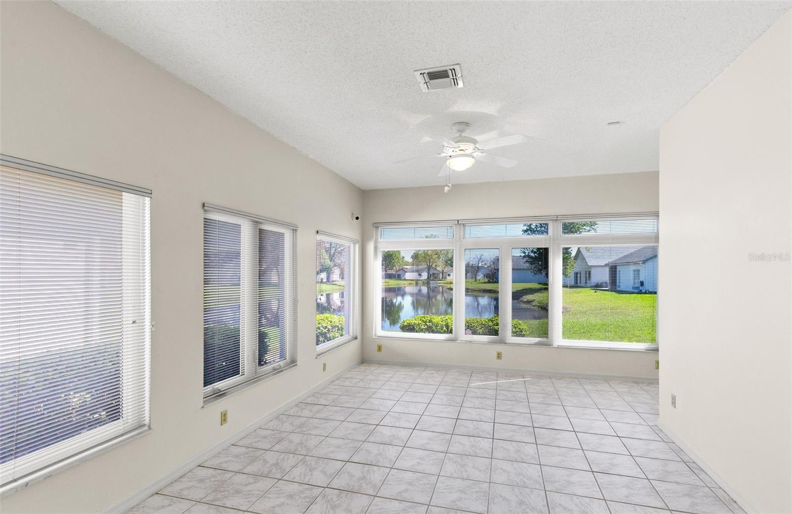 5884 PARKVIEW POINT DR, ORLANDO, FL, 32821