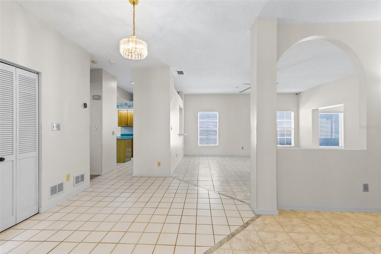 5884 PARKVIEW POINT DR, ORLANDO, FL, 32821