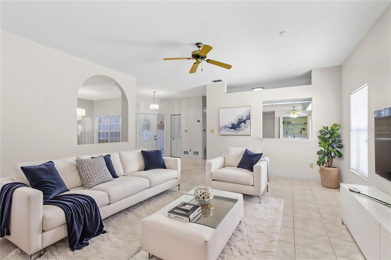 5884 PARKVIEW POINT DR, ORLANDO, FL, 32821