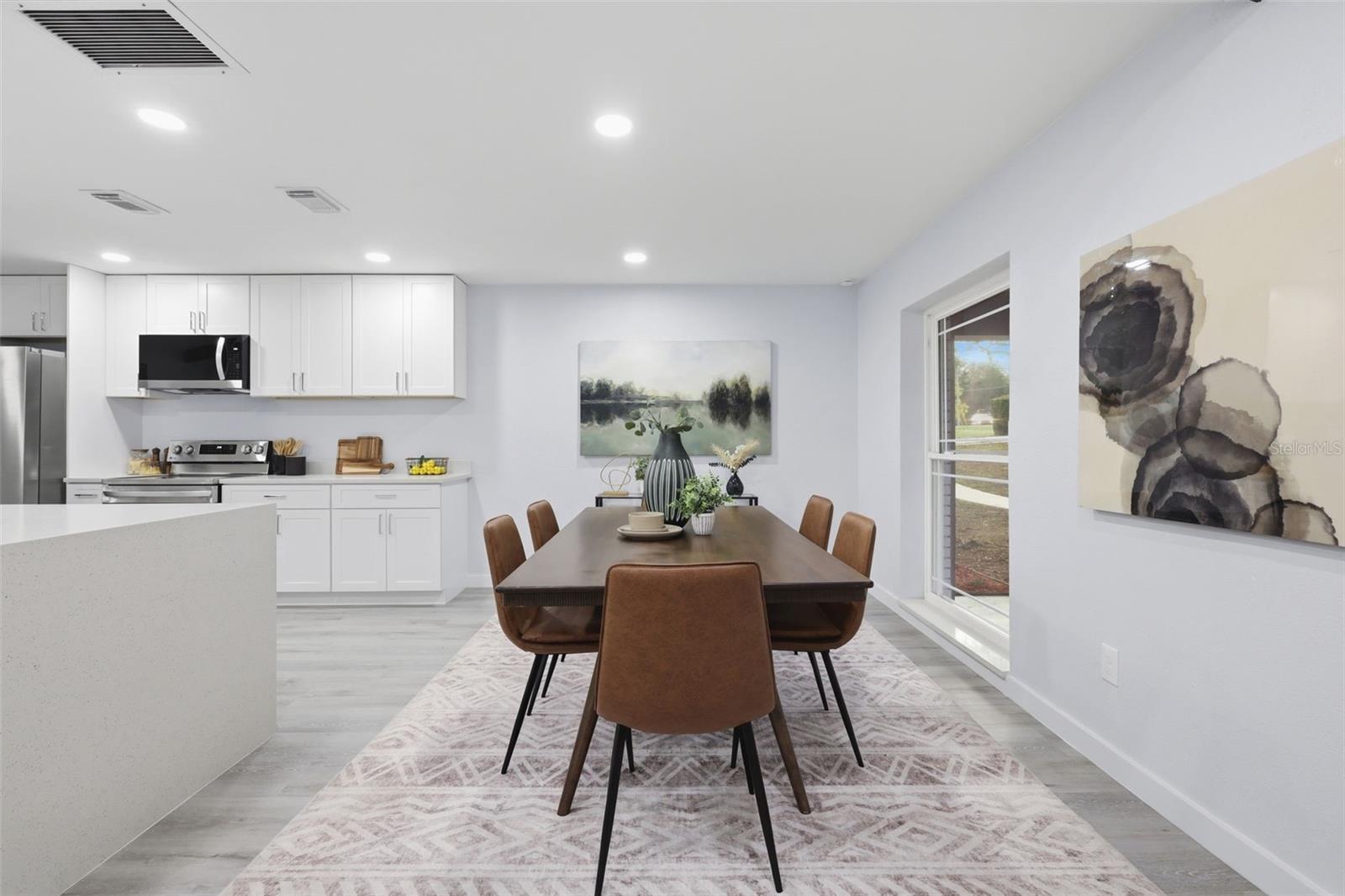 300 E SWEETWATER CREEK DR, LONGWOOD, FL, 32779