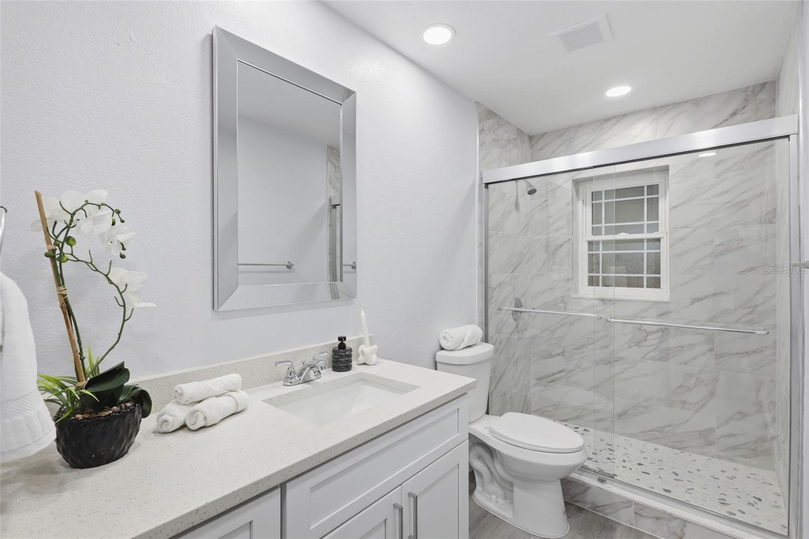 300 E SWEETWATER CREEK DR, LONGWOOD, FL, 32779