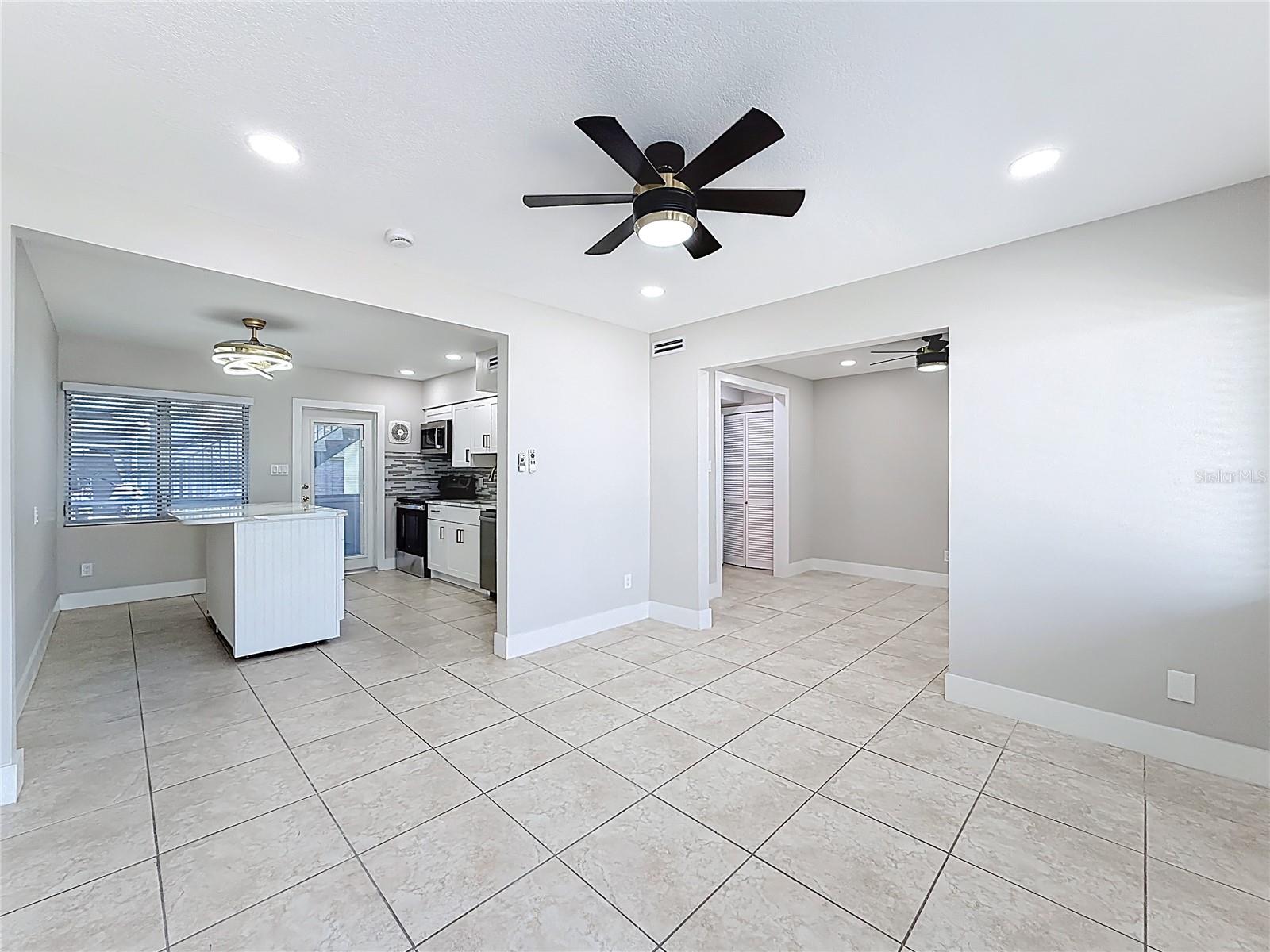 1840 SHORE DR S #5, SOUTH PASADENA, FL, 33707