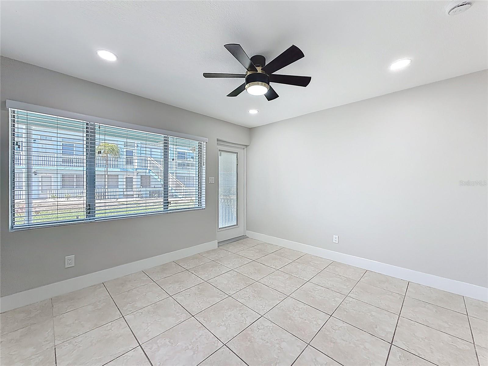 1840 SHORE DR S #5, SOUTH PASADENA, FL, 33707