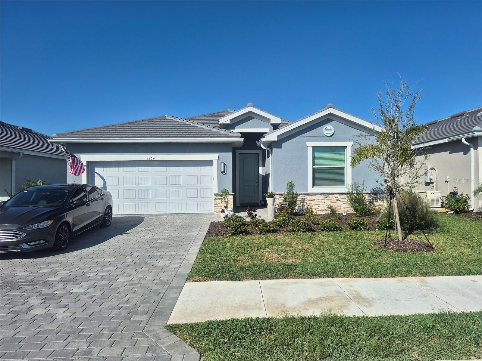 8304 SHORE LAKE DR, ENGLEWOOD, FL, 34224