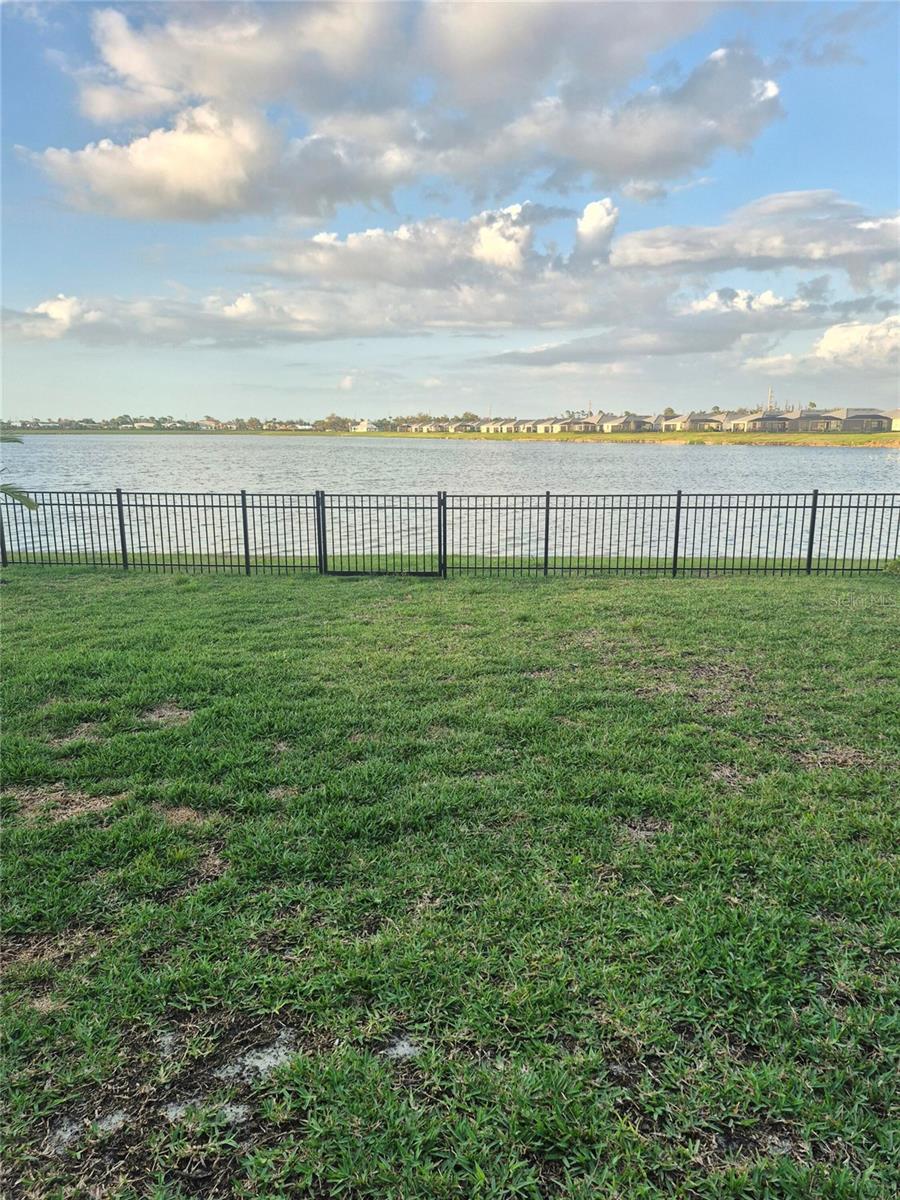 8304 SHORE LAKE DR, ENGLEWOOD, FL, 34224