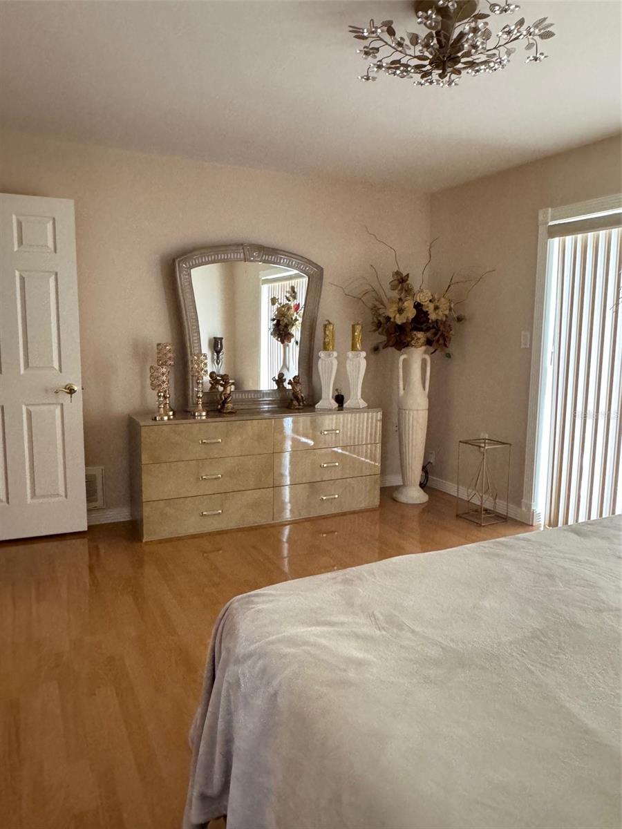 9201 BARRINGTON LN, PORT RICHEY, FL, 34668