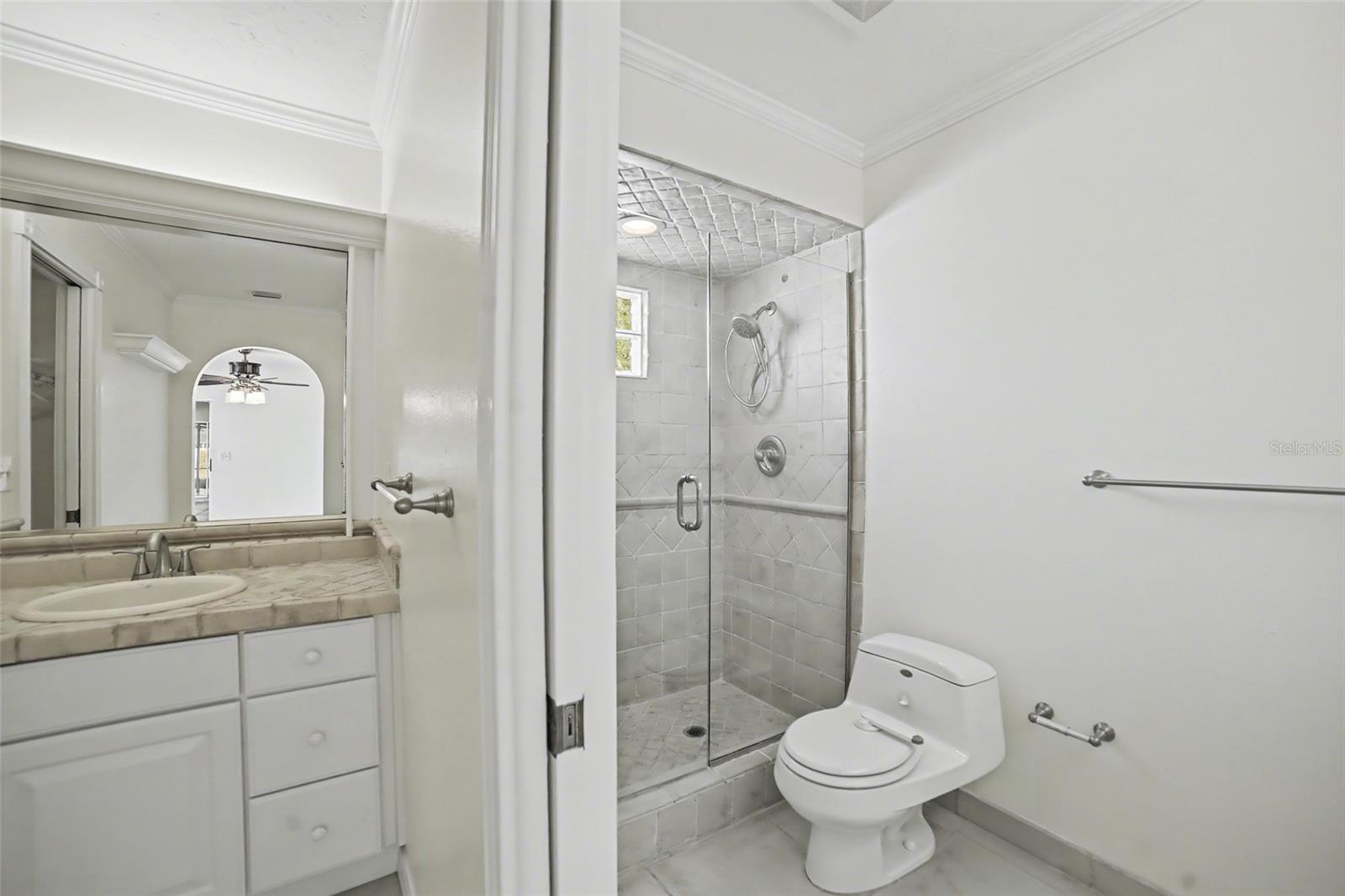 7918 CYPRESS LAKE DR, SARASOTA, FL, 34243