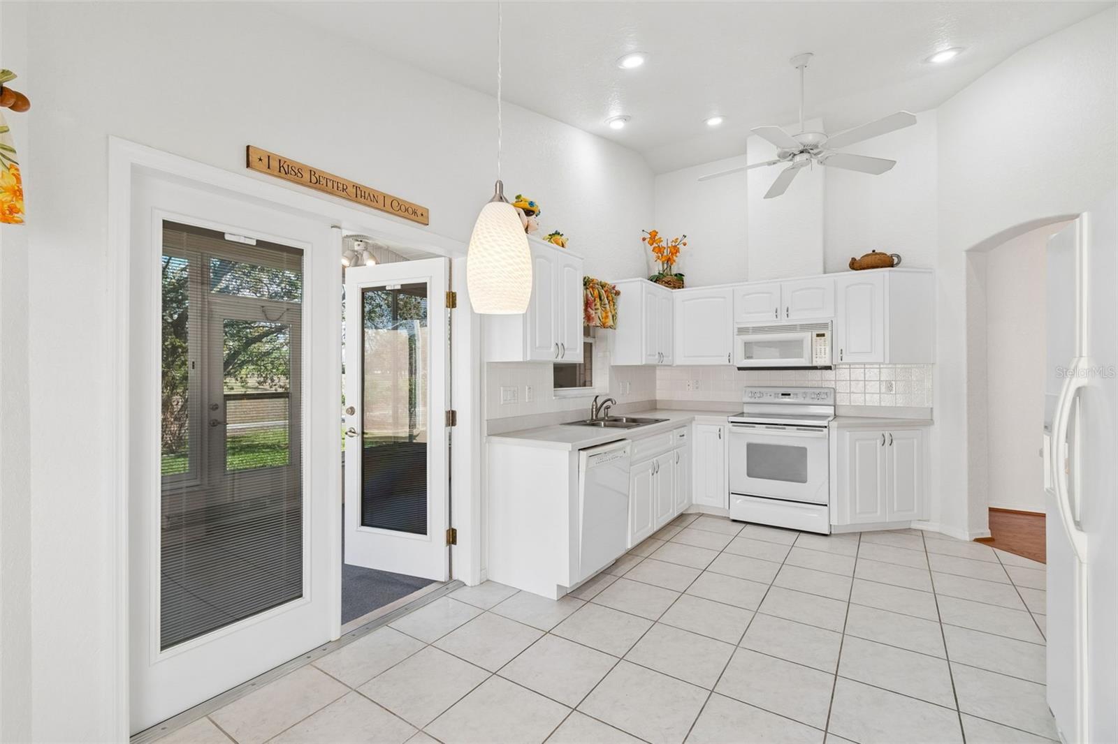 284 ROYAL PALM WAY, SPRING HILL, FL, 34608