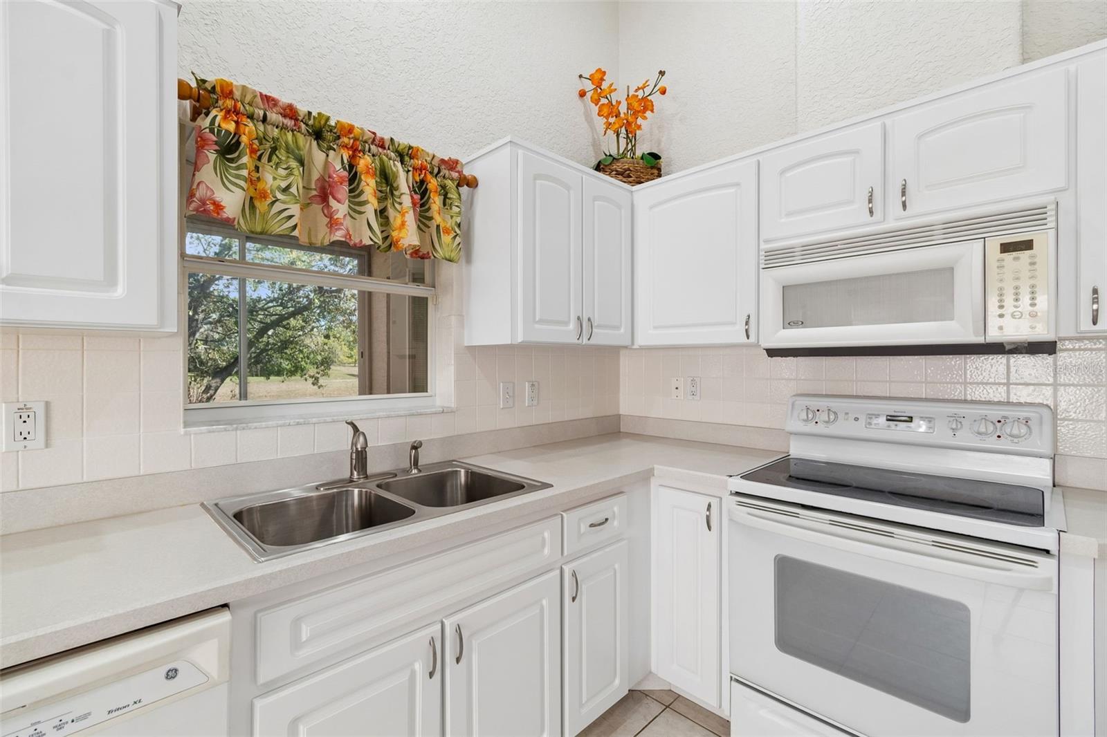 284 ROYAL PALM WAY, SPRING HILL, FL, 34608