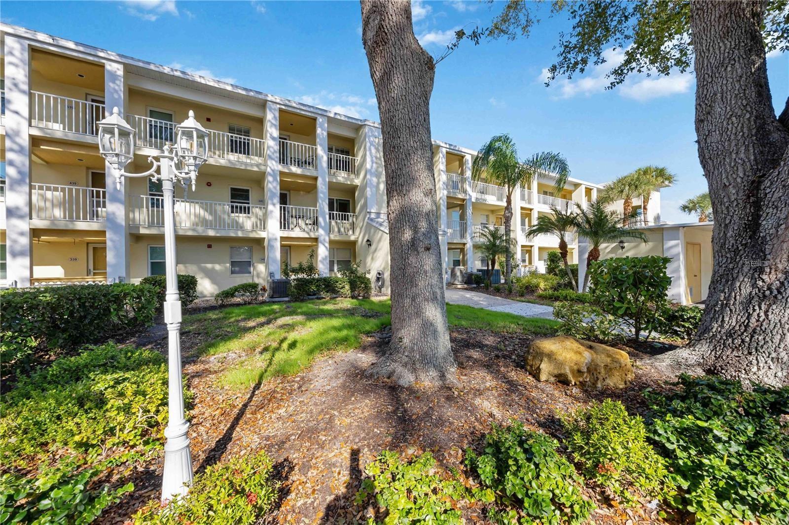 433 CERROMAR LN #440, VENICE, FL, 34293