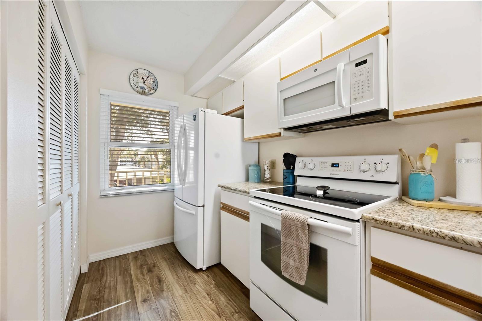 433 CERROMAR LN #440, VENICE, FL, 34293