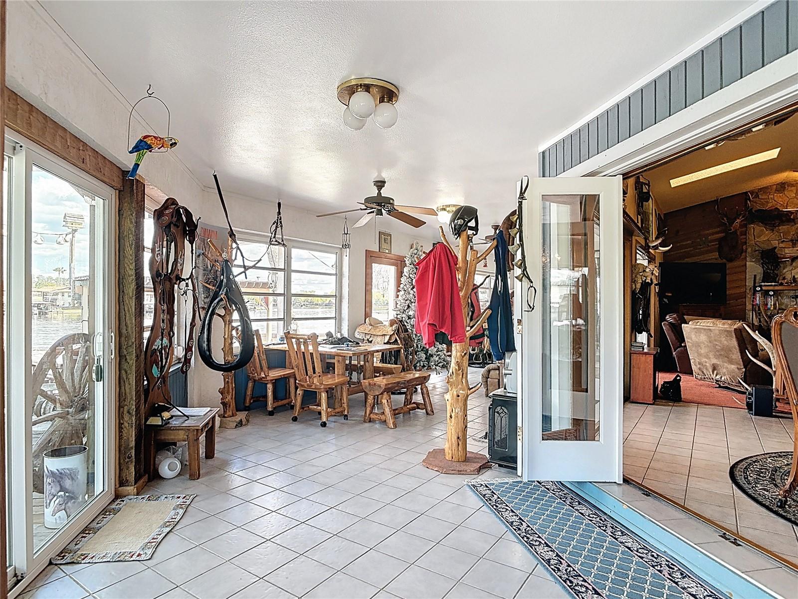 24545 SNAIL RD, ASTOR, FL, 32102