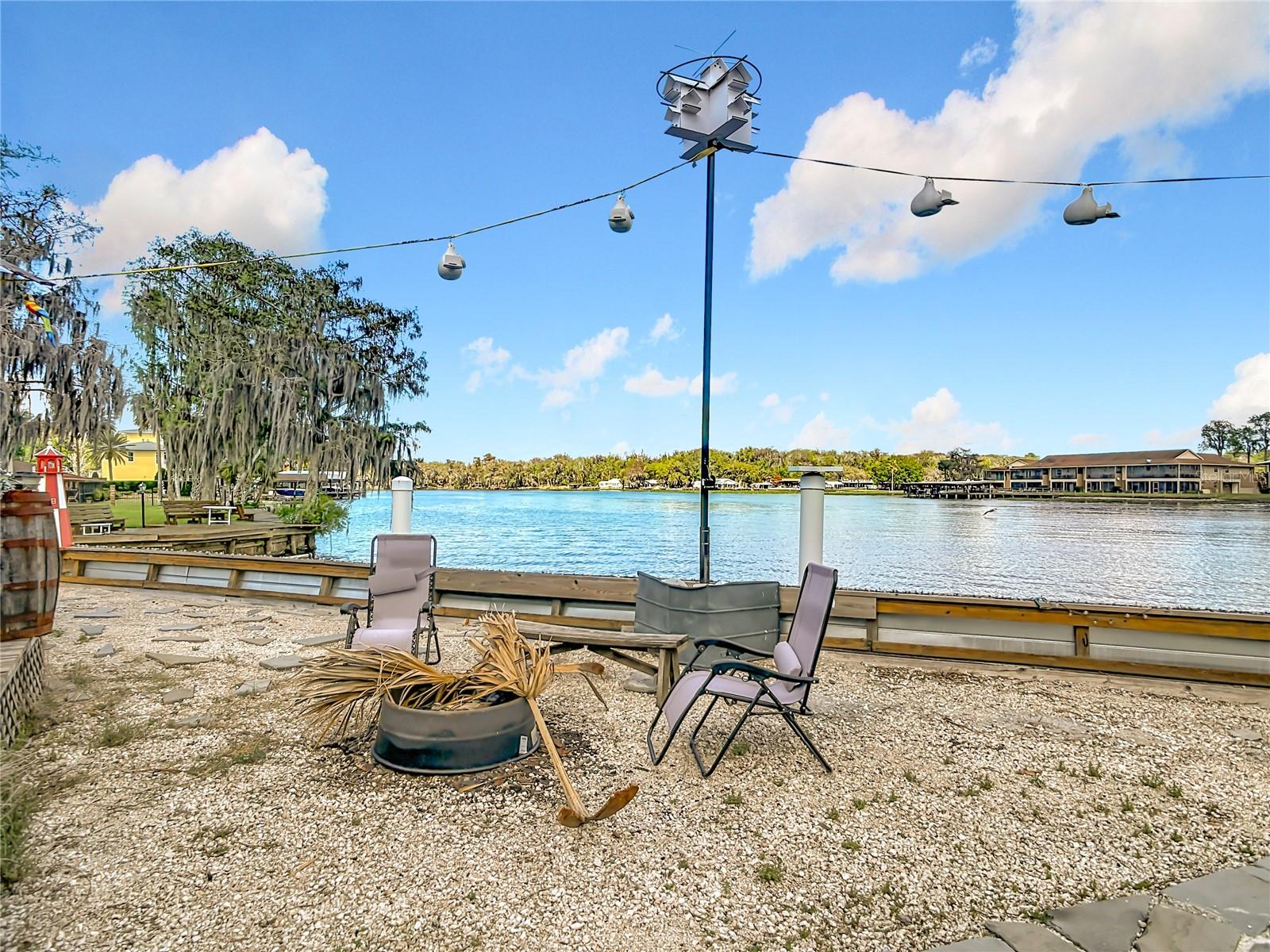 24545 SNAIL RD, ASTOR, FL, 32102