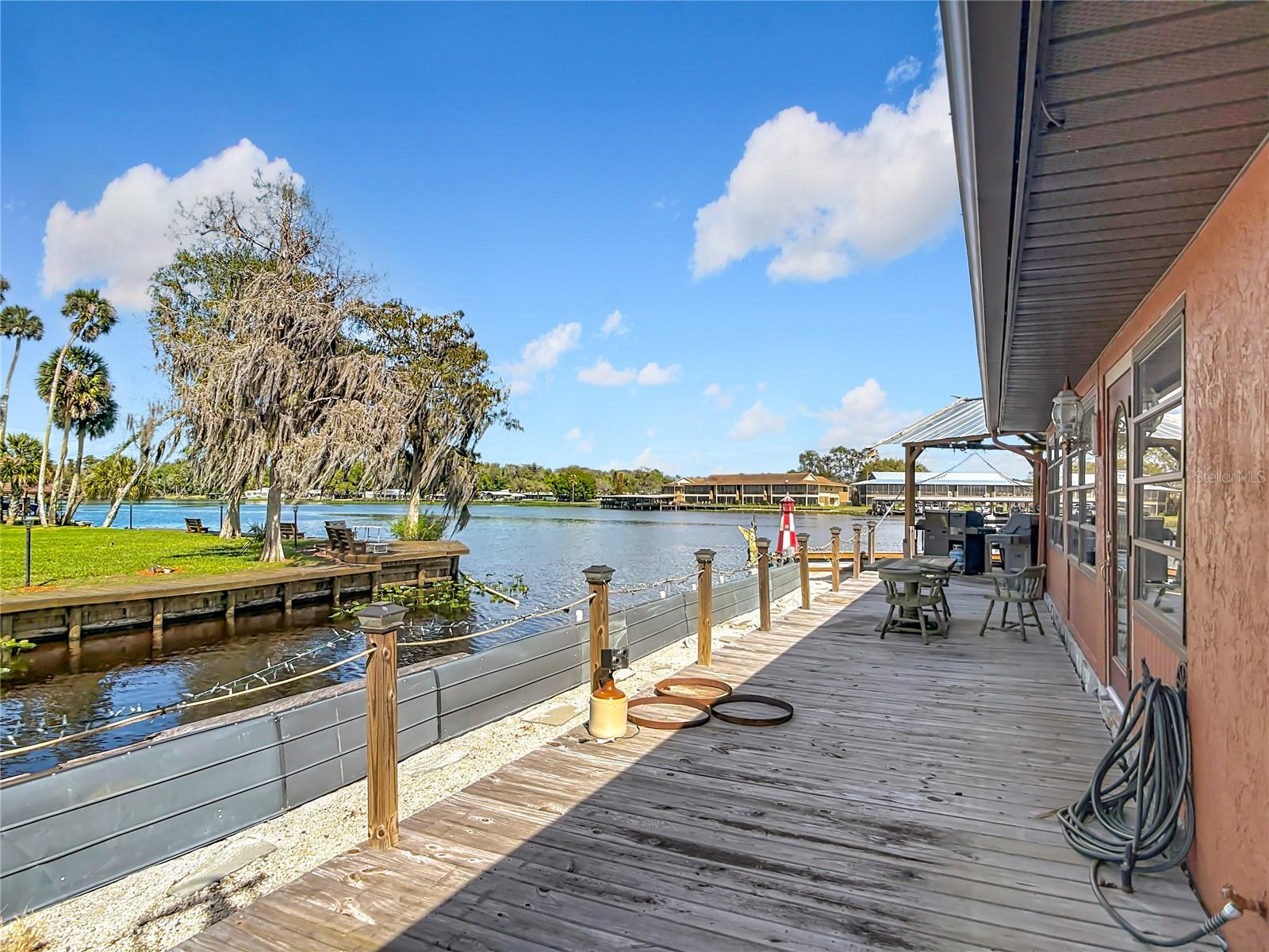 24545 SNAIL RD, ASTOR, FL, 32102