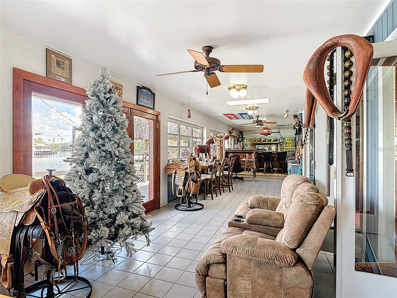 24545 SNAIL RD, ASTOR, FL, 32102