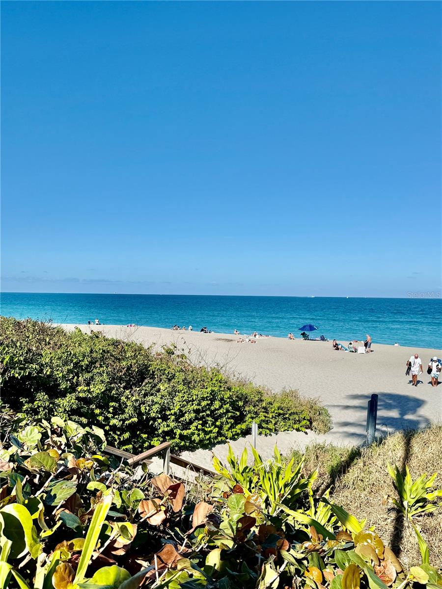 915 BAY COLONY DR S #S, JUNO BEACH, FL, 33408