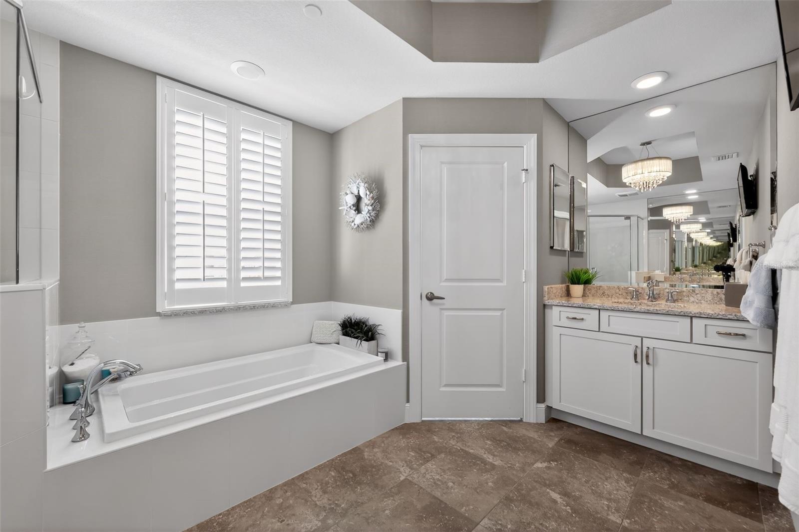 915 BAY COLONY DR S #S, JUNO BEACH, FL, 33408