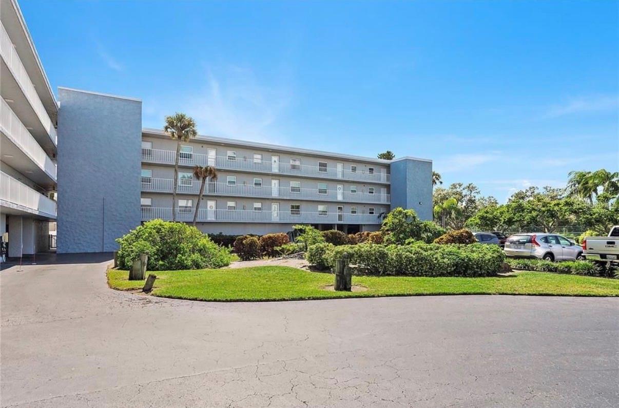 719 PINELLAS BAYWAY S #311, TIERRA VERDE, FL, 33715