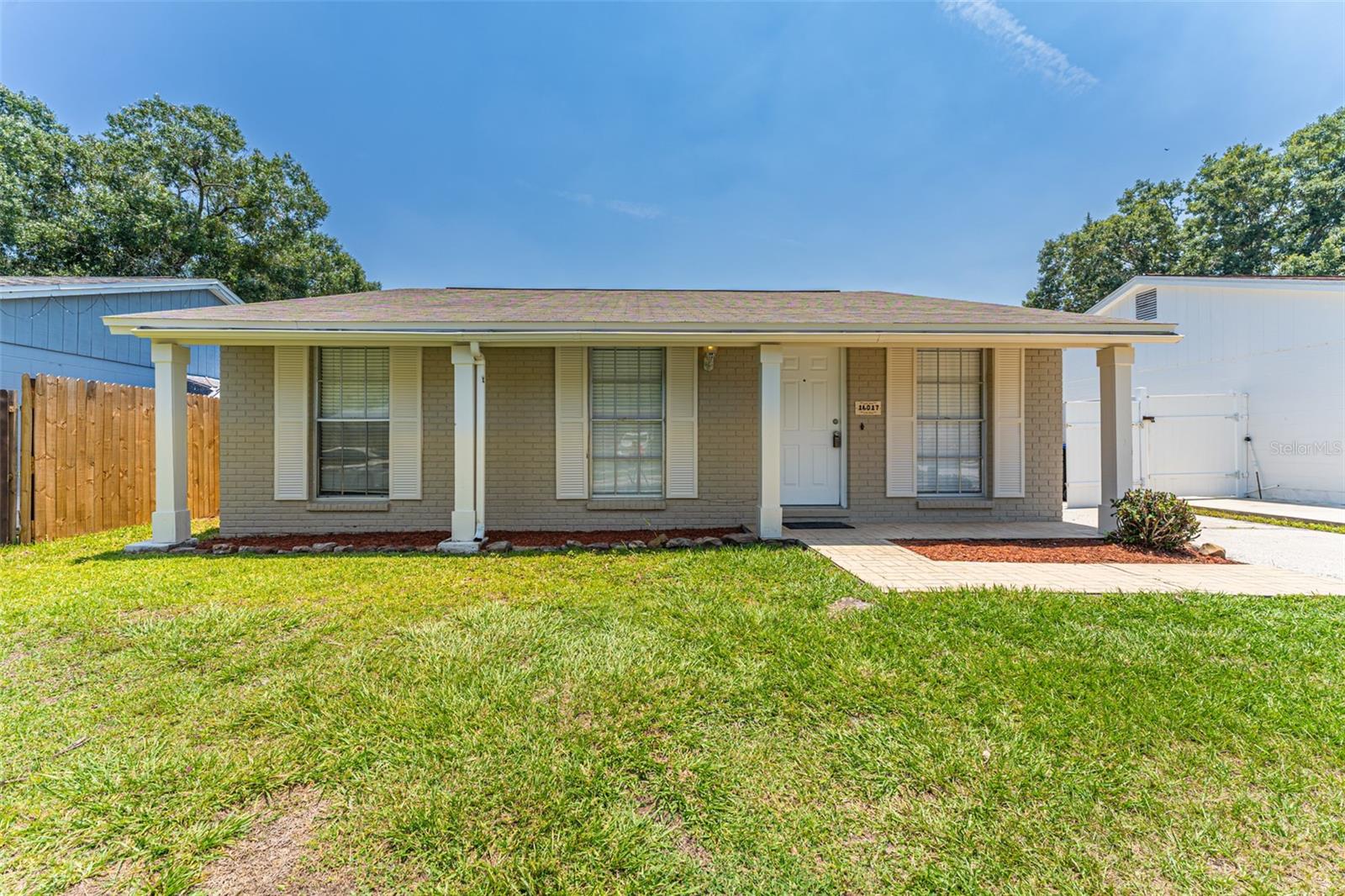 16017 WOODPINE DR, TAMPA, FL, 33618