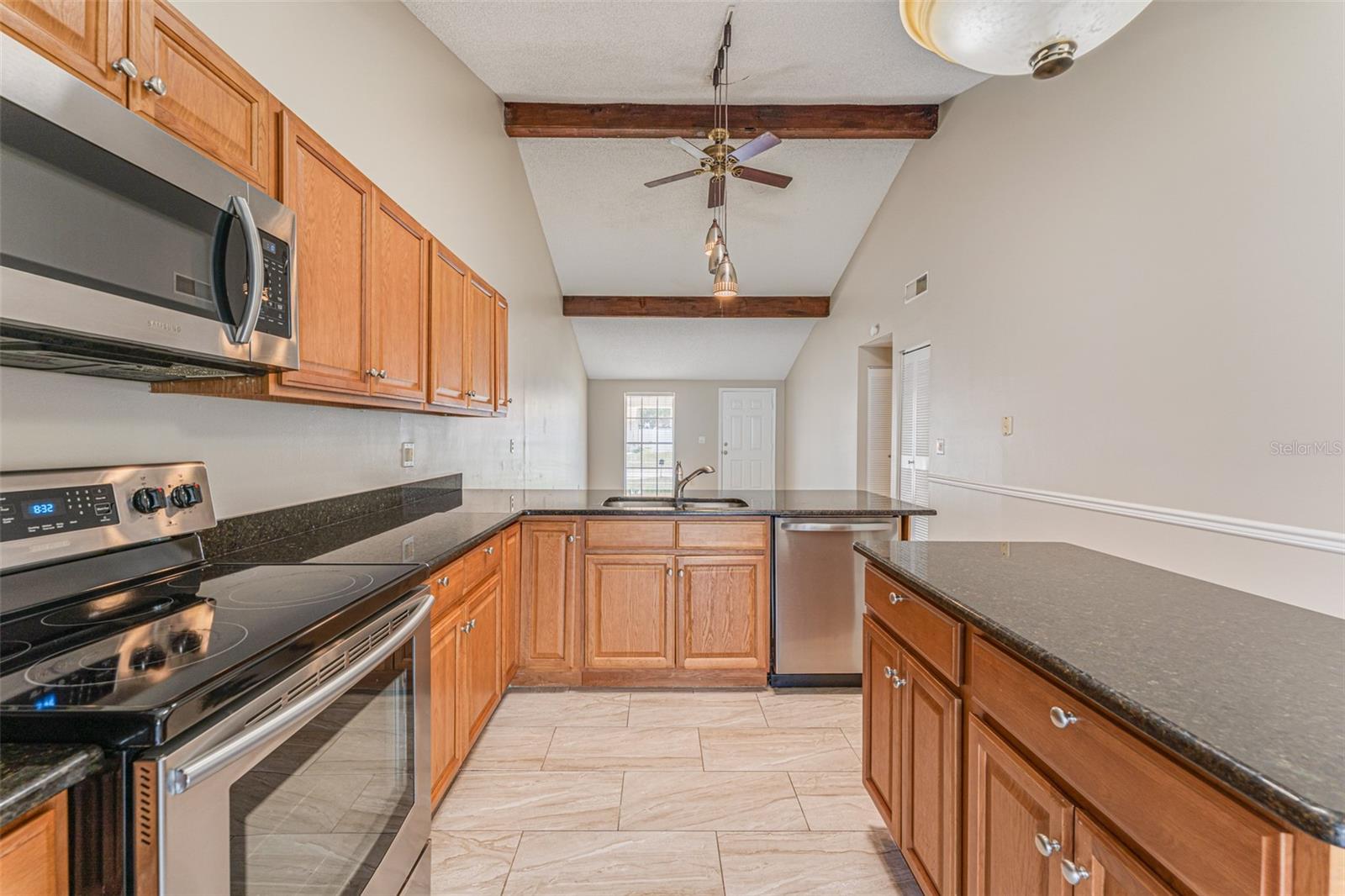 16017 WOODPINE DR, TAMPA, FL, 33618