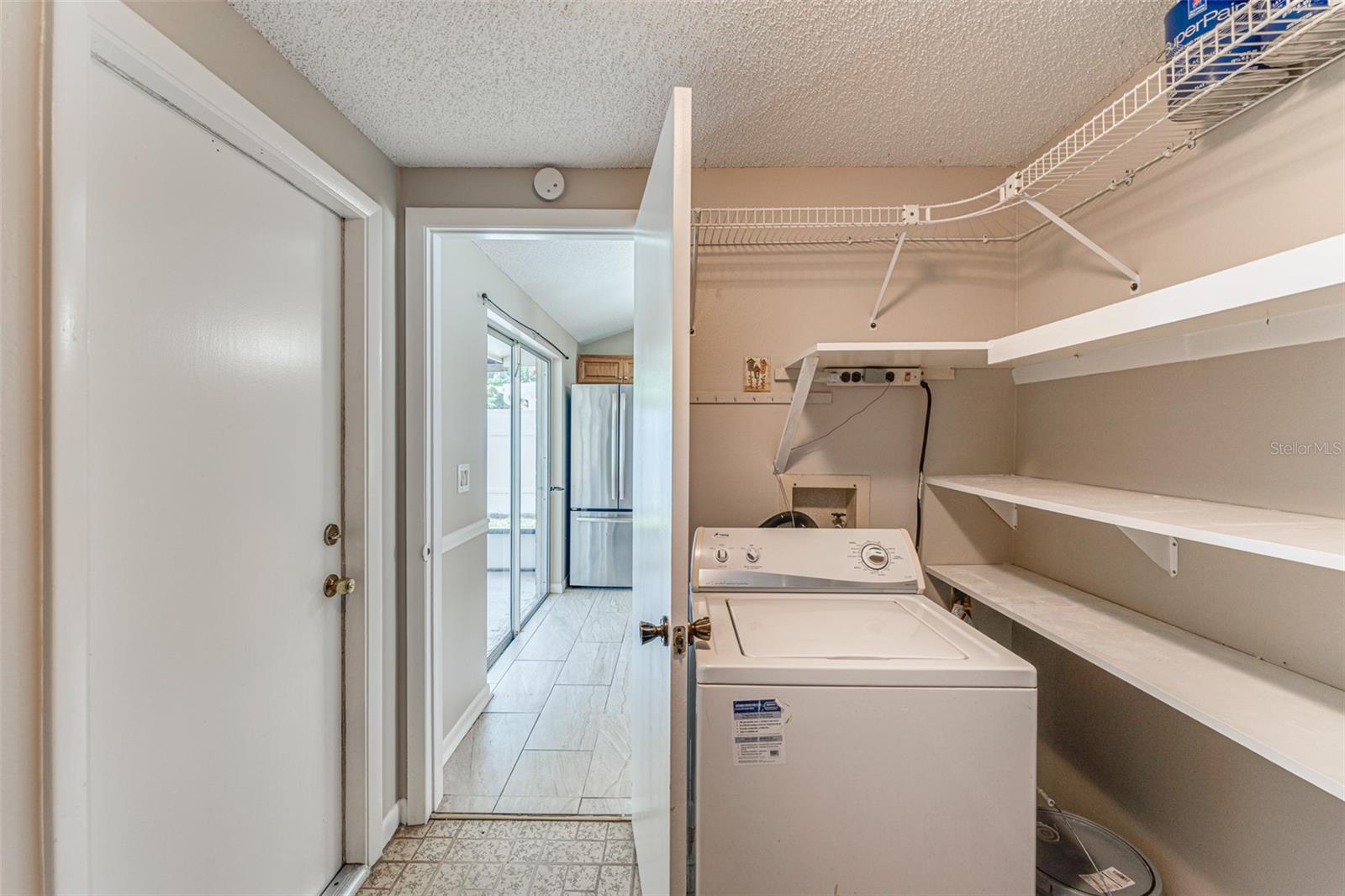 16017 WOODPINE DR, TAMPA, FL, 33618