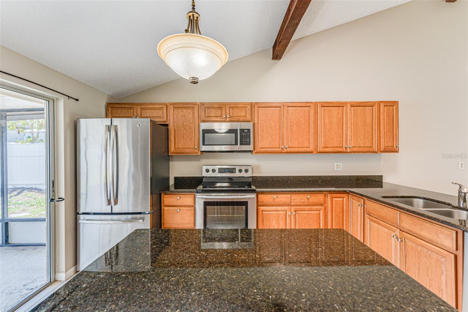 16017 WOODPINE DR, TAMPA, FL, 33618